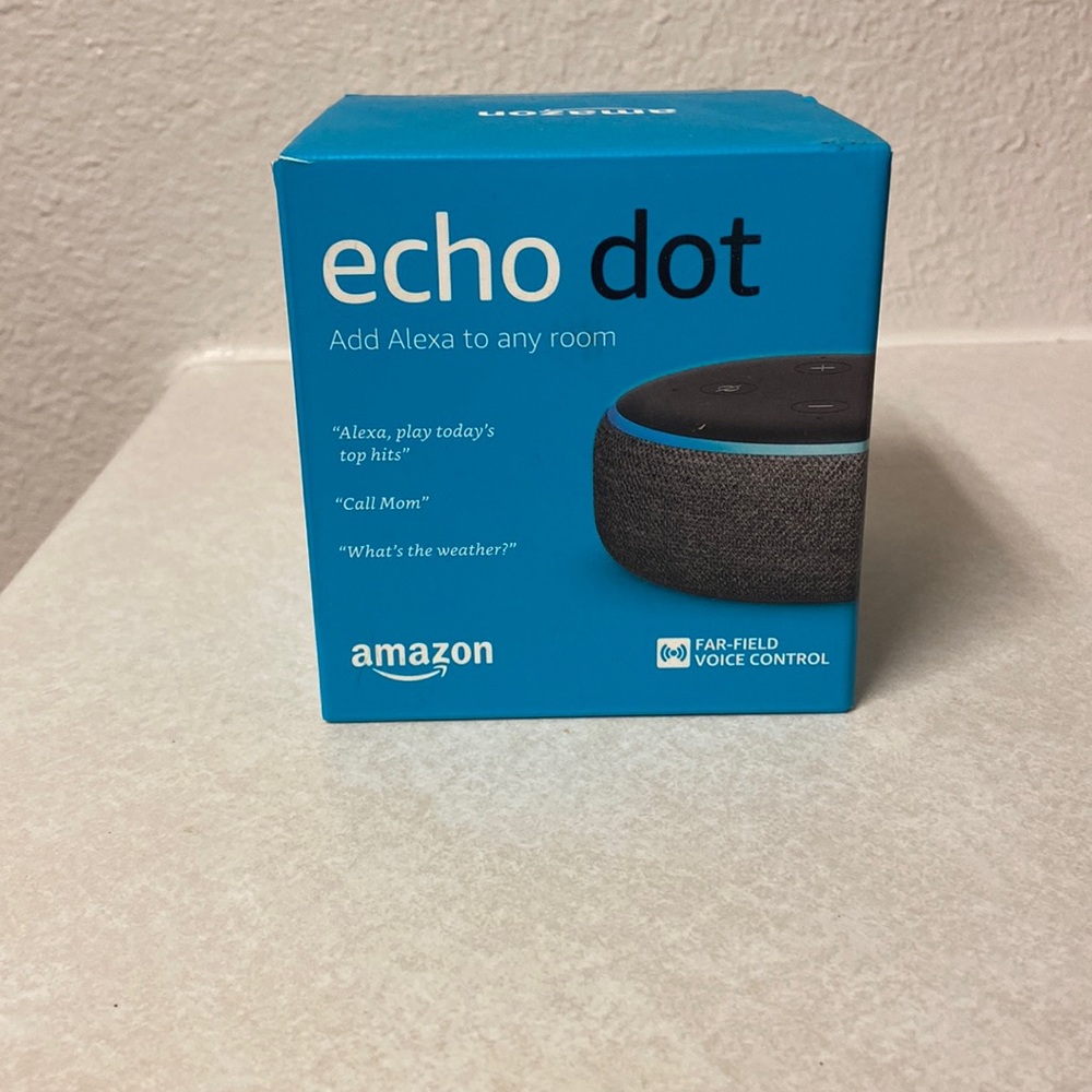 NIB Amazon Alexa Echo Dot